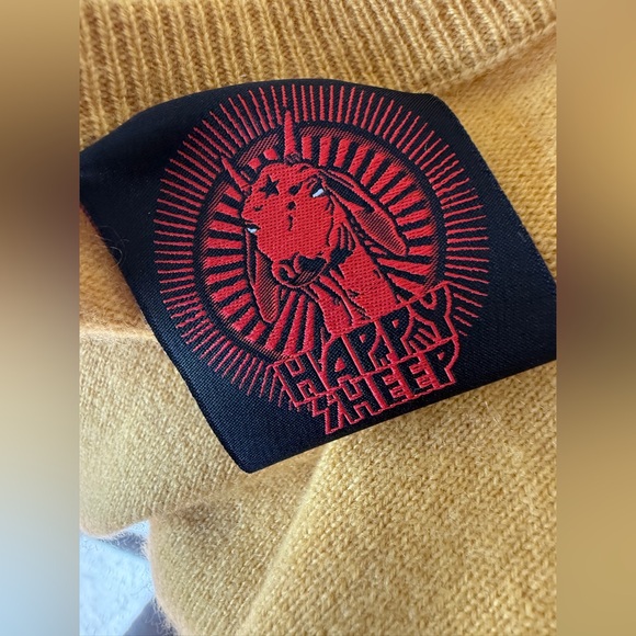 Happy Sheep ADORABLE Cashmere Sweater. Intarsia “HAPPY.” 🙂 - Picture 2 of 14